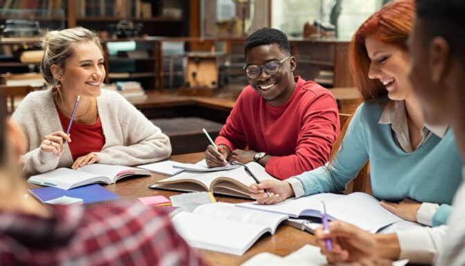 11 Tips for College Students in Recovery Returning to School (And 3 Tips for Parents)