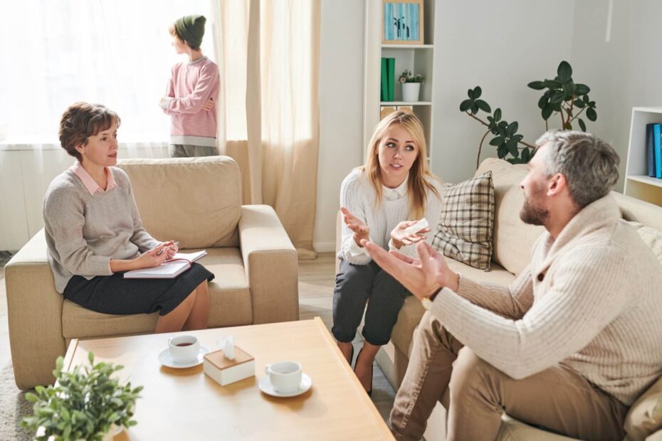 Family therapy session - addiction treatment center in Virginia concept image